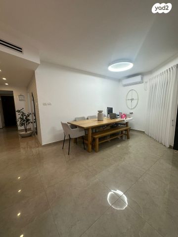 בית פרטי/ קוטג', פרופסור אברהם אמיר, רמות, באר שבע