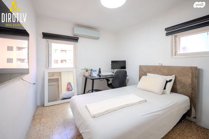 דירה, מעפילי אגוז 56, תל אביב יפו