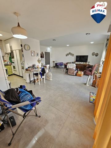 גג/ פנטהאוז, מבצע שלמה 3, המחנה הצבאי, קרית מלאכי