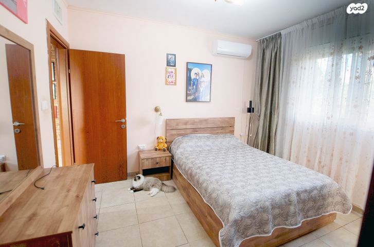 דירה, שדרות בגין, כפר יונה