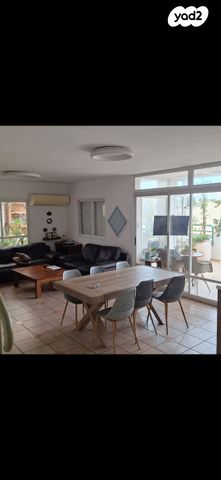 גג/ פנטהאוז, וינגייט, רעננה