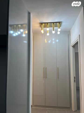 דירת גן, דרך הורדים, כפר ורדים