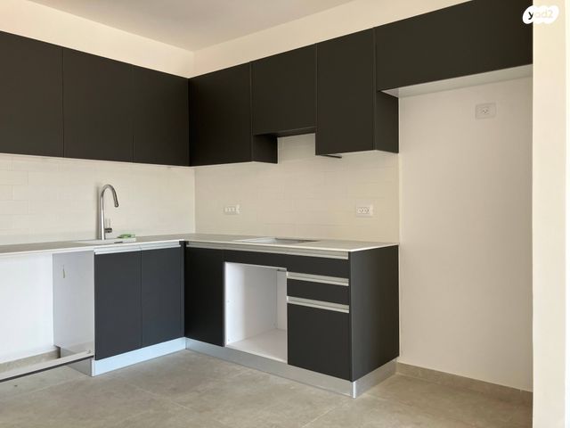 דירה, שאר העיר, מודיעין מכבים רעות