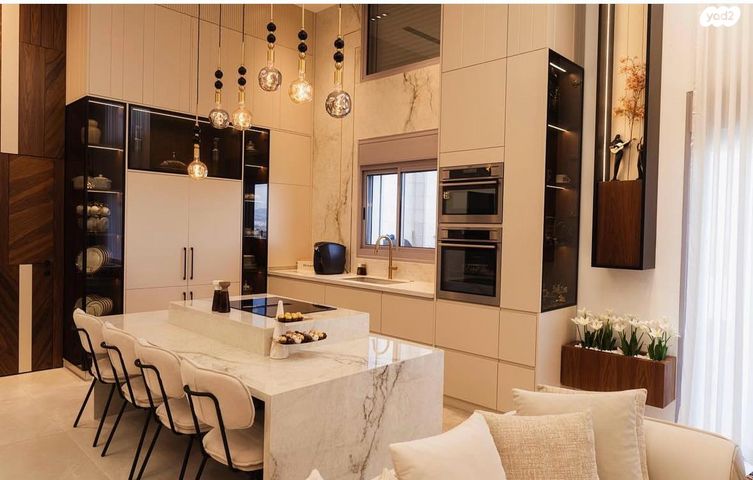 גג/ פנטהאוז, דרך השלום, הכרם ג', עכו