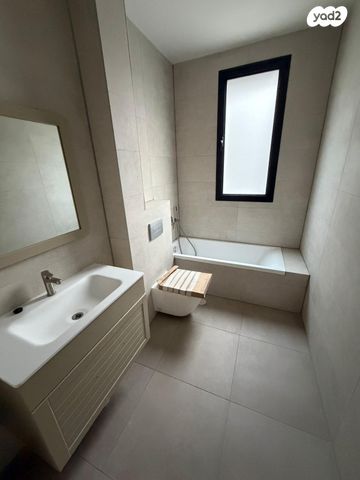 דירה, הצפון החדש - כיכר המדינה, תל אביב יפו