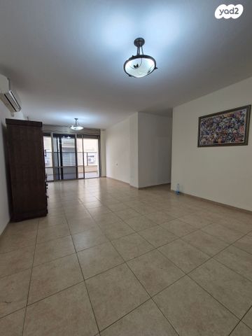 דירה, קליבנוב, קרית מוצקין