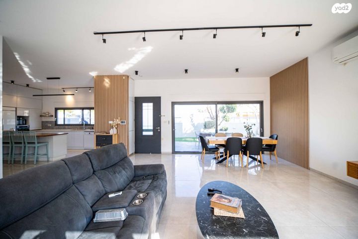 בית פרטי/ קוטג', אופקים