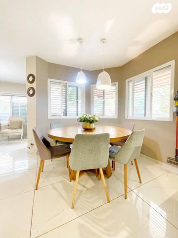 בית פרטי/ קוטג', עינב, עין גנים, רחובות