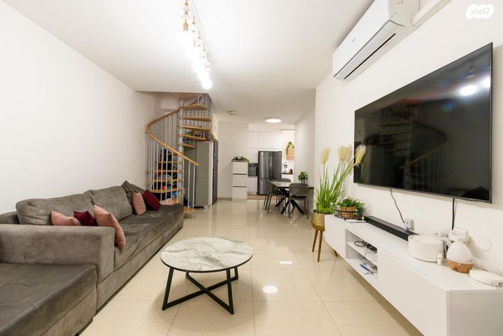 יחיאל מיכל פינס 18