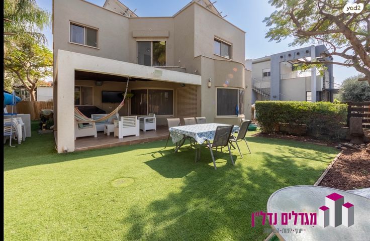 בית פרטי/ קוטג', זית, מרחביה קיבוץ, מרחביה קיבוץ