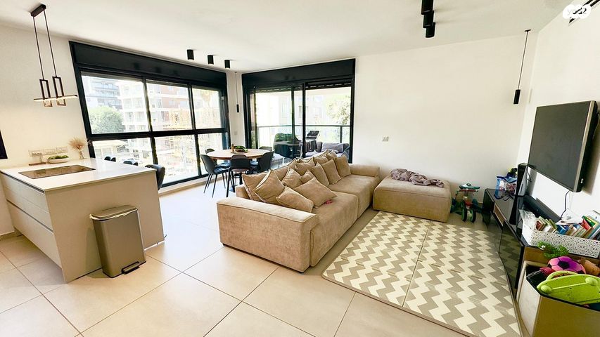 דירה, מעלה השחר 5, יד לבנים, רמת גן