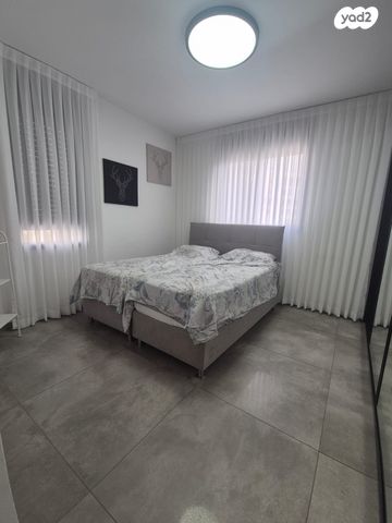 דירה, יחידת 101, אריק שרון, נהריה