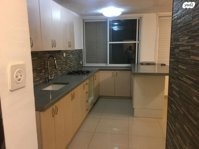 דירה, יוספטל, כפר סבא