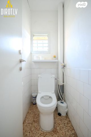 דירה, מעפילי אגוז 56, תל אביב יפו