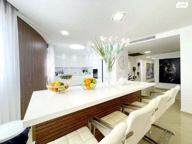 גג/ פנטהאוז, ניסן, נווה הדרים, אשקלון