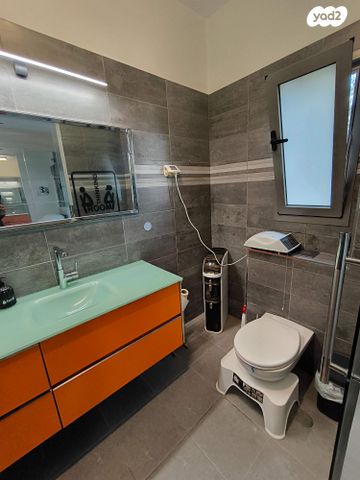 בית פרטי/ קוטג', מיתר / כרמית