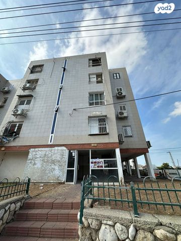 ז'בוטינסקי 37