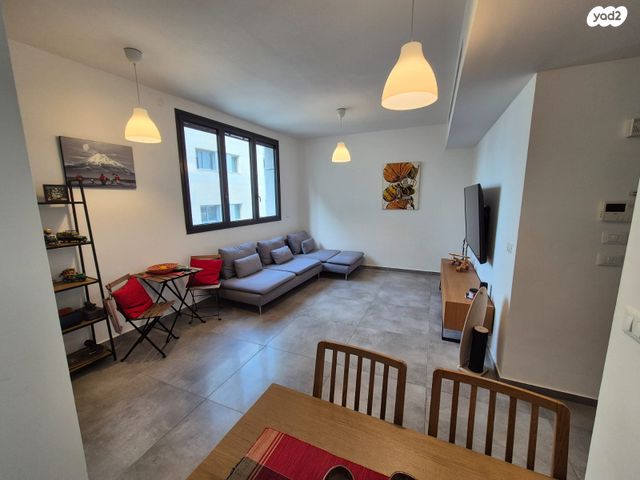 דירה, כרמלית, כרם התימנים, תל אביב יפו