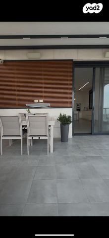 דירה, גבעת זמר, חיפה