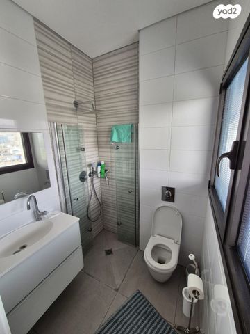 דירה, כרמלית, כרם התימנים, תל אביב יפו