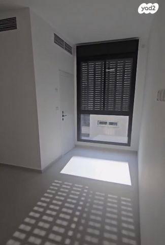 דירה, הדר, רמת השרון