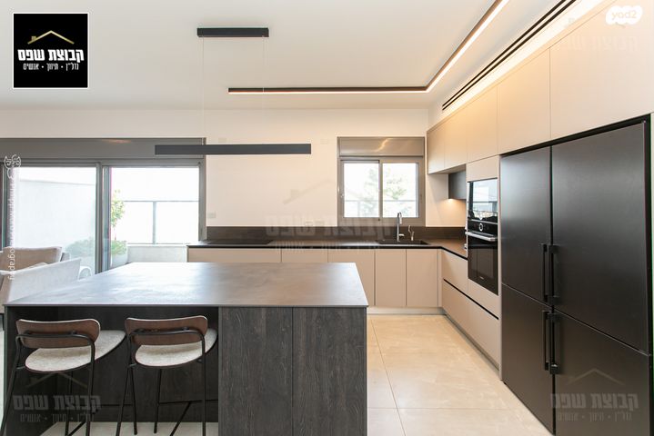 דירת גן, גבעת זמר, חיפה