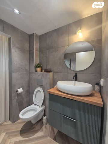 דירה, יחידת 101, אריק שרון, נהריה