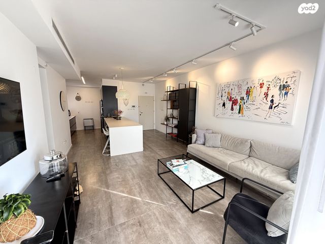 דירה, גליל ים (מתחם הכוכבים), הרצליה