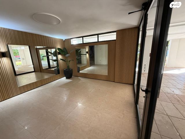 דירה, הגליל, דובדבן הכפר, כפר סבא