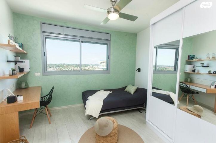 גג/ פנטהאוז, רמות מנחם, הוד השרון