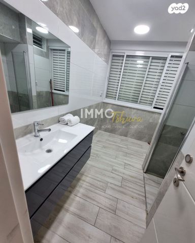 דירה, הרב קוק 3, צפון מערב מרכז העיר, נתניה