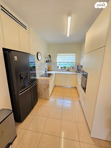 דירה, רוממה, חיפה