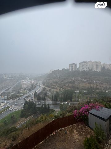 דירה, קרן היסוד, רוממה, חיפה