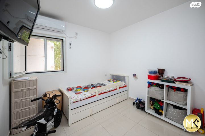 דירה, נווה פרדסים, פרדס חנה כרכור