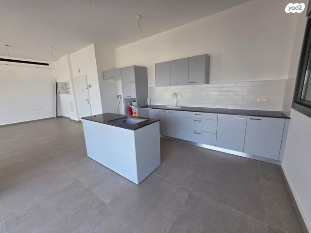 גג/ פנטהאוז, ברנע, אשקלון