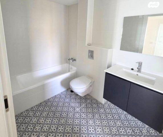 דירה, קרית ויצמן, רעננה