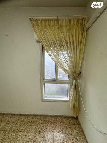 דירה, קרן היסוד, רוממה, חיפה