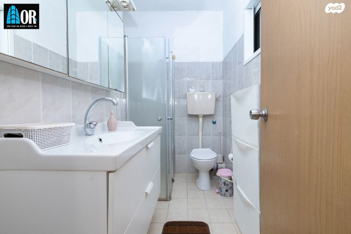 דו משפחתי, האירוסים, רמת סמל, נס ציונה