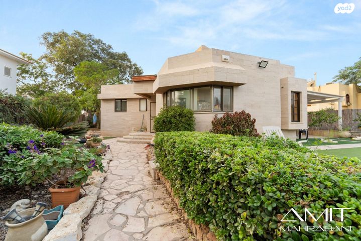 בית פרטי/ קוטג', שאר העיר, להבים