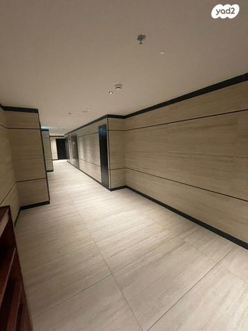 דירה, מרכז, הרצליה