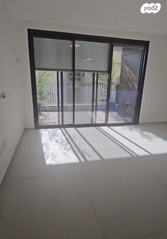 דירה, רמת השרון