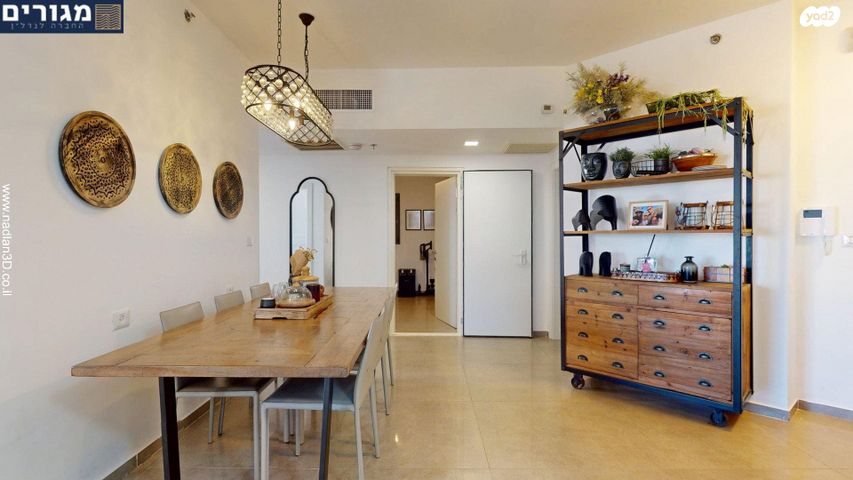 דירה, דוכיפת, רמות יצחק, נשר