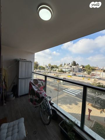 דירה, משגב עם 16, קרית שלום, תל אביב יפו