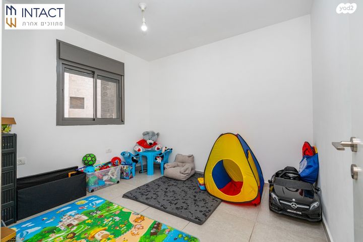 דירה, סביון, הפרחים, חריש