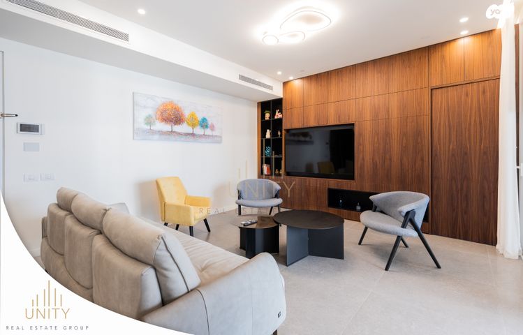 דירה, אהוד מנור, עיר ימים, נתניה