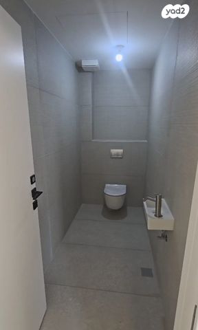 דירה, רמת השרון