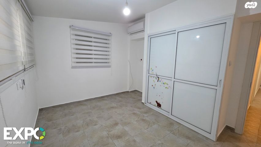 דירת גן, יהודה, רובע א', אריאל