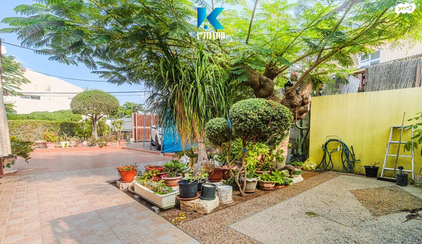 דו משפחתי, הצנחנים 9, אפרידר, אשקלון