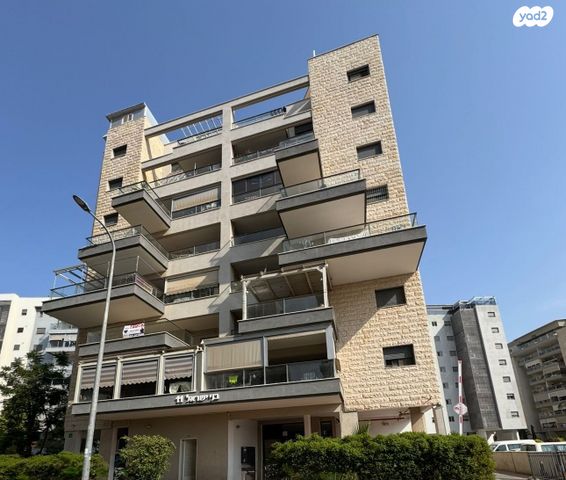 בני ישראל 11