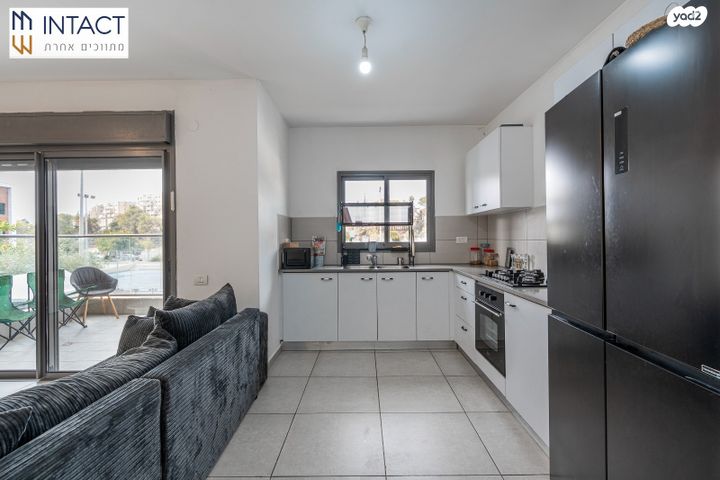 דירה, סביון, הפרחים, חריש